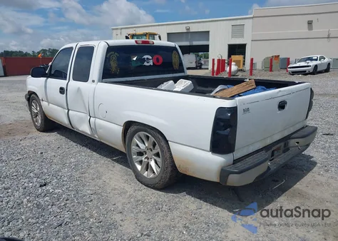2005 Chevrolet Silverado 1500 Work Truck from USA, damaged, VIN 1GCEC19Z65Z228611